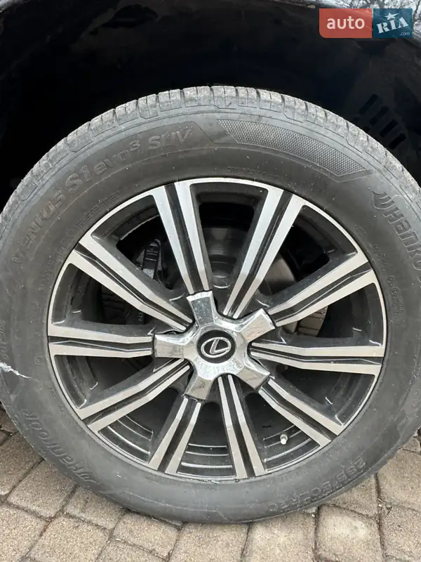 Lexus LX 2013 VIN JTJHY00W104116765 фото оголошення 16 з 64