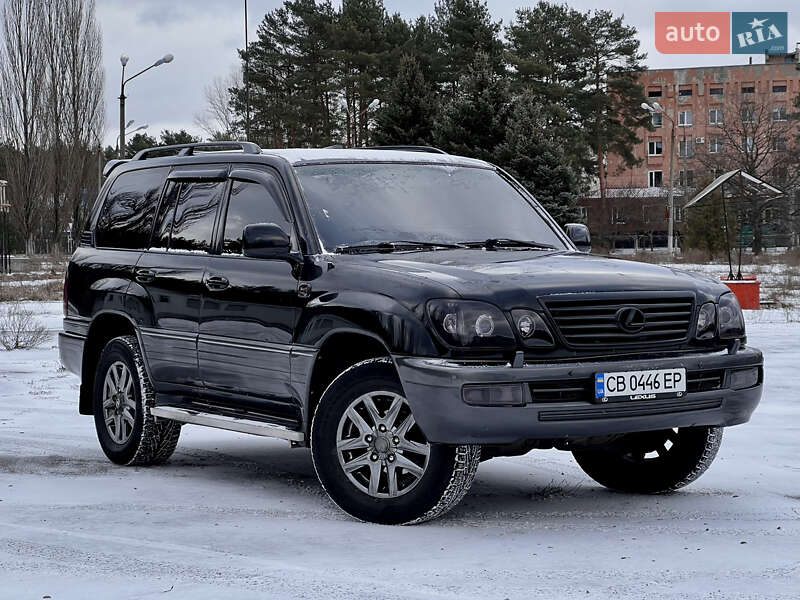 Позашляховик / Кросовер Lexus LX 2006 в 