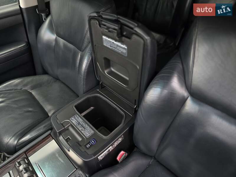 Позашляховик / Кросовер Lexus LX 2010 в Рівному