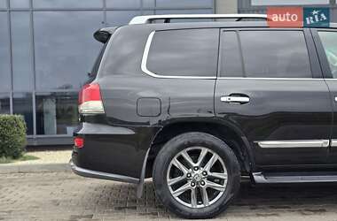 Позашляховик / Кросовер Lexus LX 2010 в Рівному