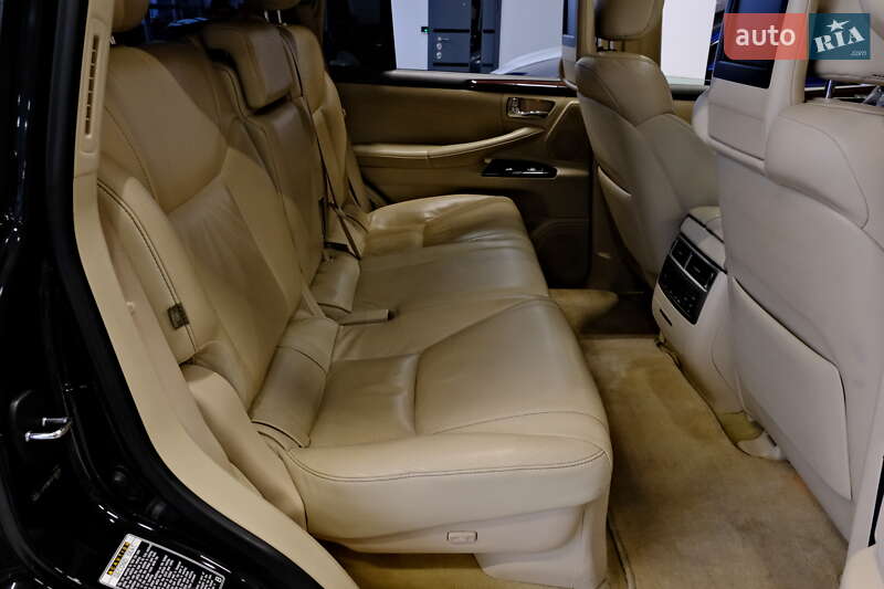 Внедорожник / Кроссовер Lexus LX 2013 в Одессе