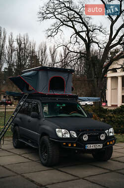 Позашляховик / Кросовер Lexus LX 2007 в 