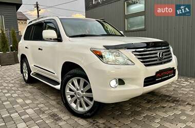 Внедорожник / Кроссовер Lexus LX 2010 в 
