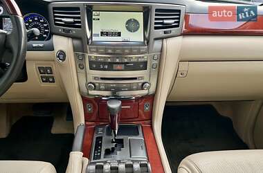 Внедорожник / Кроссовер Lexus LX 2010 в 