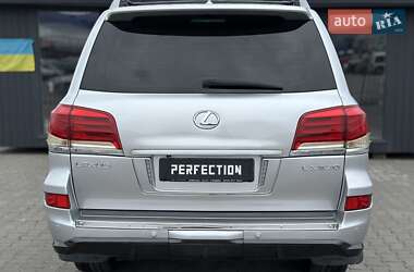 Внедорожник / Кроссовер Lexus LX 2008 в Черновцах