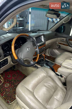 Позашляховик / Кросовер Lexus LX 2004 в Житомирі