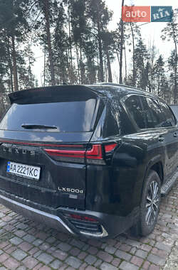 Позашляховик / Кросовер Lexus LX 2022 в 