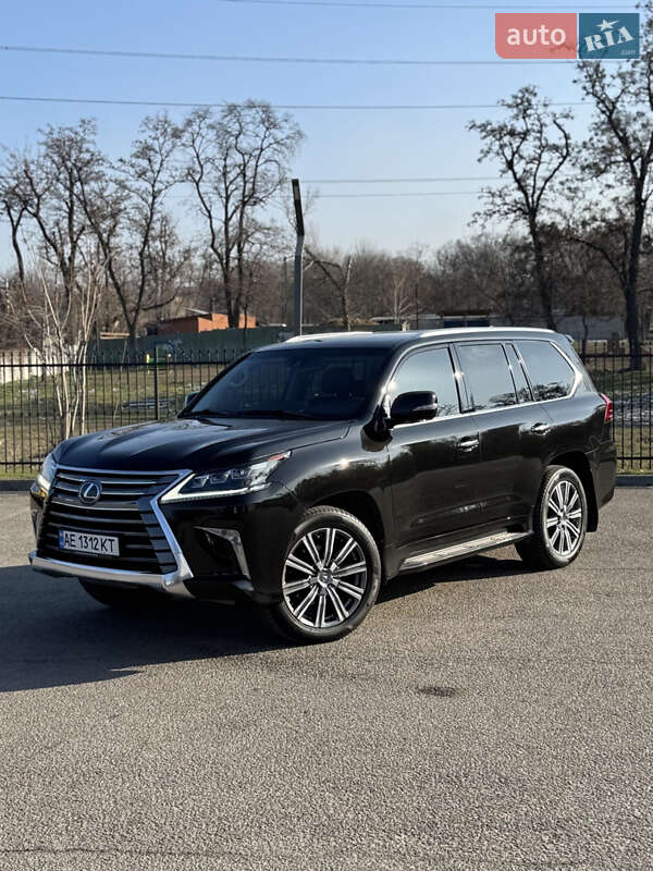 Внедорожник / Кроссовер Lexus LX 2015 в Днепре