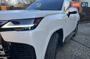 Внедорожник / Кроссовер Lexus LX 2022 в 