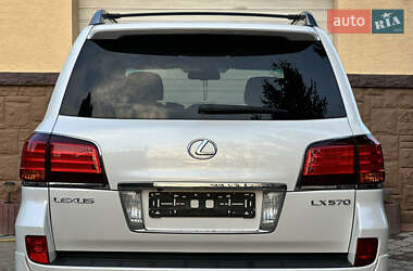 Внедорожник / Кроссовер Lexus LX 2010 в Тернополе