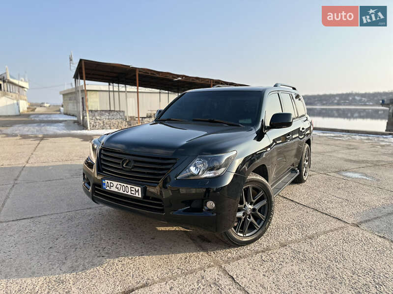 Внедорожник / Кроссовер Lexus LX 2008 в Запорожье