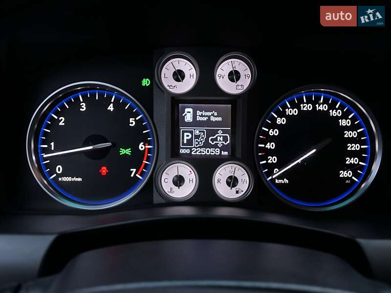 Внедорожник / Кроссовер Lexus LX 2011 в Тернополе