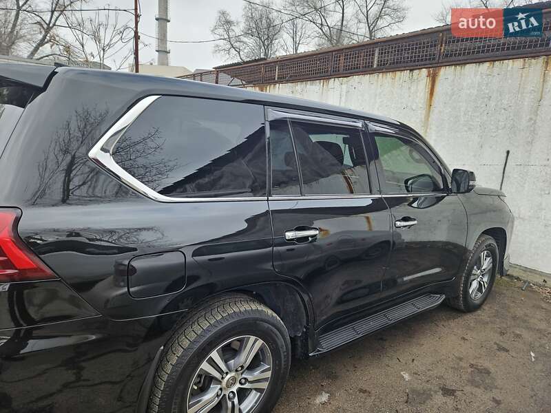 Позашляховик / Кросовер Lexus LX 2019 в Дніпрі фото 9 Позашляховик / Кросовер Lexus LX 2019 в Дніпрі