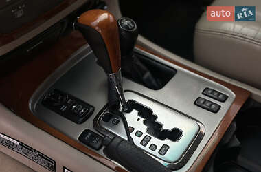 Позашляховик / Кросовер Lexus LX 2003 в 