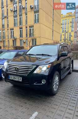 Внедорожник / Кроссовер Lexus LX 2008 в 