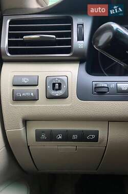 Внедорожник / Кроссовер Lexus LX 2008 в 