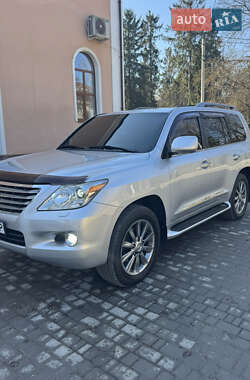 Внедорожник / Кроссовер Lexus LX 2010 в Чорткове