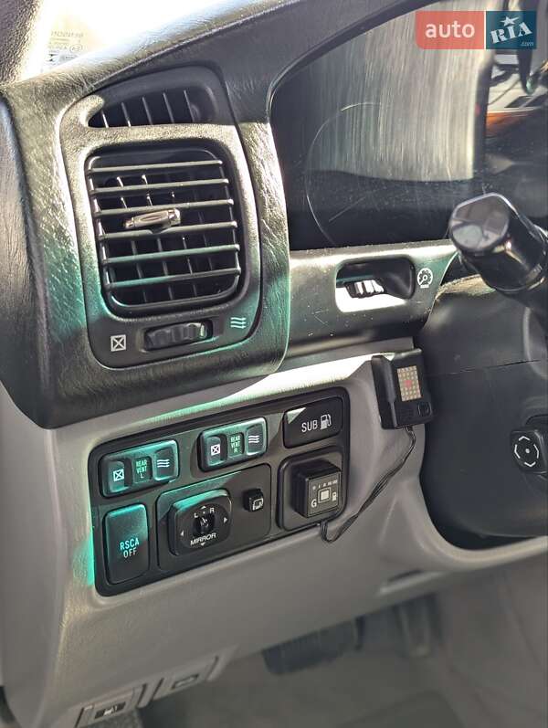 Внедорожник / Кроссовер Lexus LX 2006 в Самборе