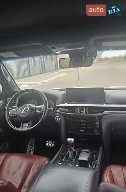 Внедорожник / Кроссовер Lexus LX 2019 в 
