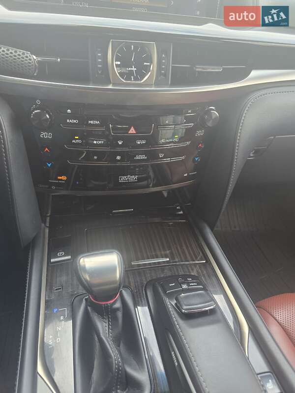 Внедорожник / Кроссовер Lexus LX 2019 в Днепре