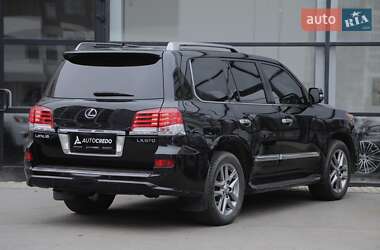 Внедорожник / Кроссовер Lexus LX 2012 в 