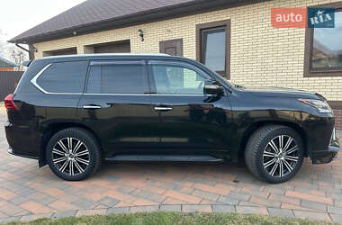 Внедорожник / Кроссовер Lexus LX 2019 в 