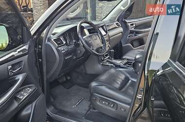 Позашляховик / Кросовер Lexus LX 2012 в 