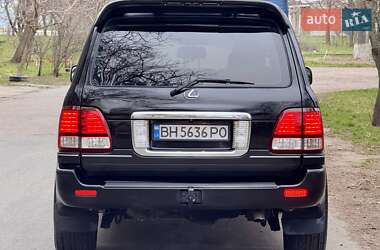 Внедорожник / Кроссовер Lexus LX 2003 в 