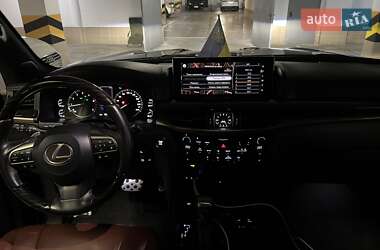 Позашляховик / Кросовер Lexus LX 2019 в 