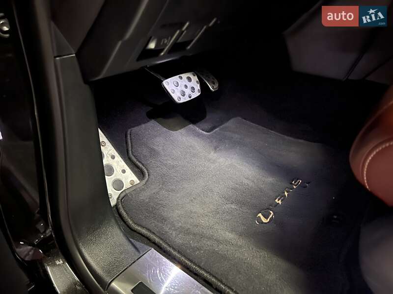 Внедорожник / Кроссовер Lexus LX 2019 в Киеве