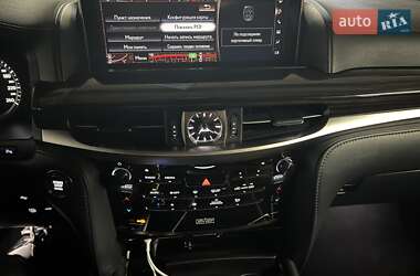 Позашляховик / Кросовер Lexus LX 2019 в 