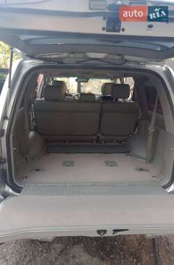 Внедорожник / Кроссовер Lexus LX 2005 в 