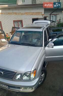 Внедорожник / Кроссовер Lexus LX 2005 в 
