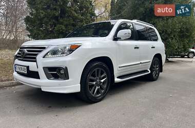 Внедорожник / Кроссовер Lexus LX 2013 в 