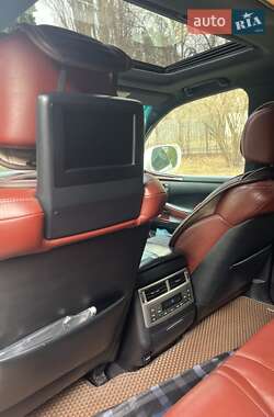 Внедорожник / Кроссовер Lexus LX 2013 в 