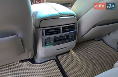Позашляховик / Кросовер Lexus LX 2008 в 