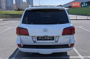 Позашляховик / Кросовер Lexus LX 2008 в 