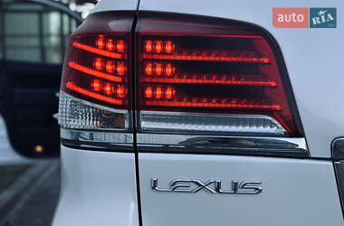 Внедорожник / Кроссовер Lexus LX 2012 в 