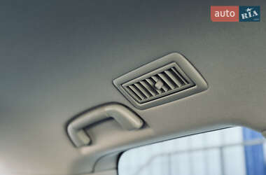 Внедорожник / Кроссовер Lexus LX 2012 в 