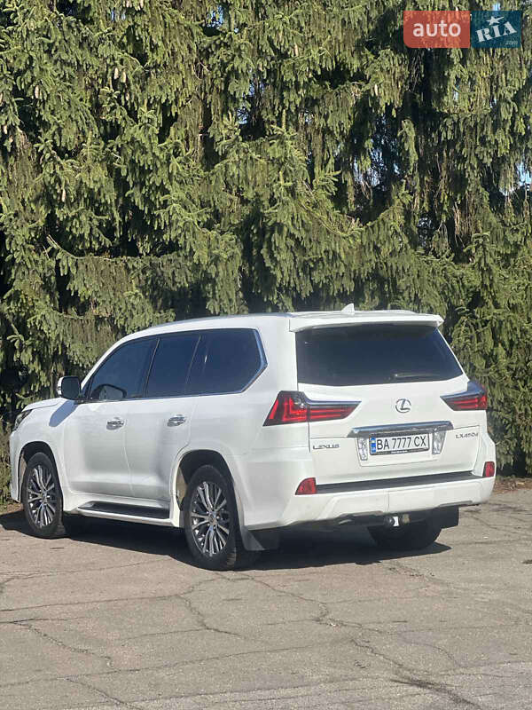 Позашляховик / Кросовер Lexus LX 2017 в Кропивницькому