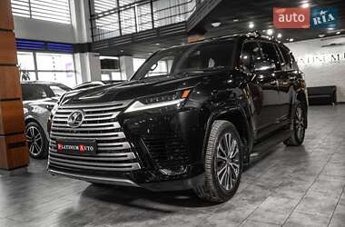 Внедорожник / Кроссовер Lexus LX 2022 в 