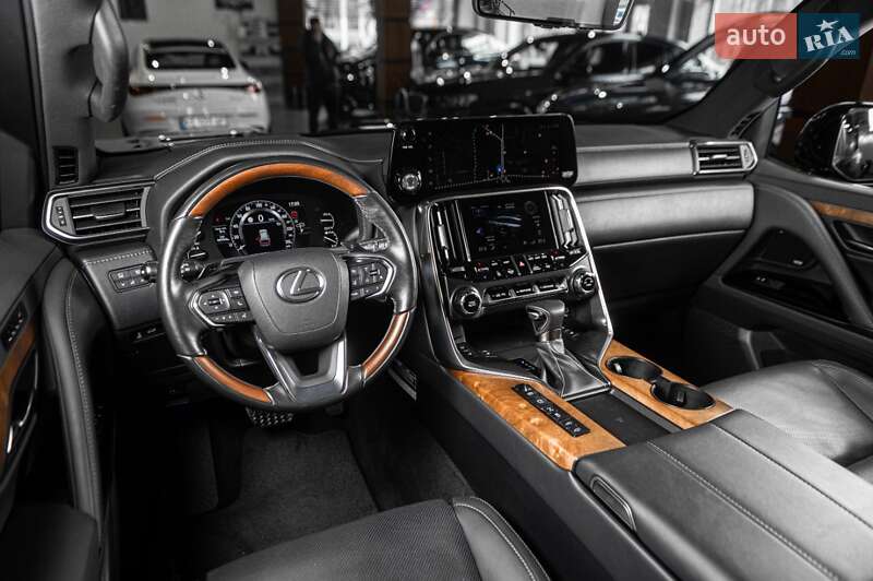 Внедорожник / Кроссовер Lexus LX 2022 в Одессе