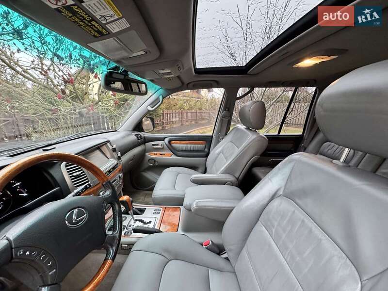 Внедорожник / Кроссовер Lexus LX 2006 в Киеве