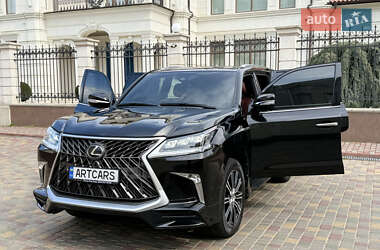 Внедорожник / Кроссовер Lexus LX 2019 в 