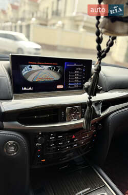 Внедорожник / Кроссовер Lexus LX 2019 в 
