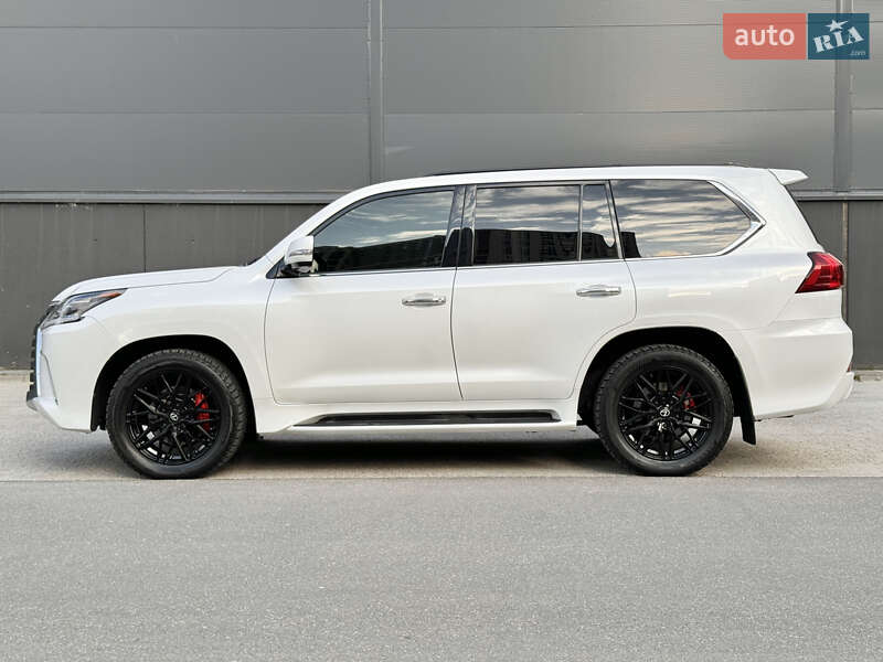 Внедорожник / Кроссовер Lexus LX 2016 в Киеве фото 18 Внедорожник / Кроссовер Lexus LX 2016 в Киеве