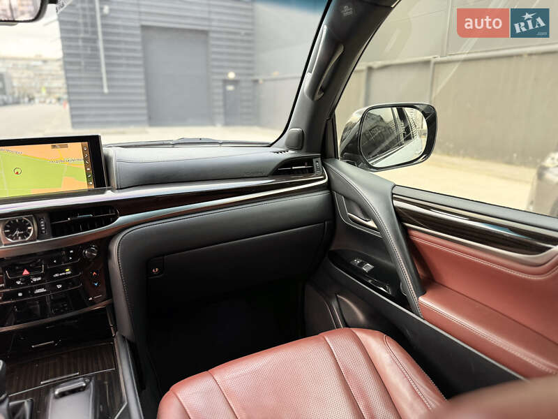 Внедорожник / Кроссовер Lexus LX 2016 в Киеве фото 32 Внедорожник / Кроссовер Lexus LX 2016 в Киеве