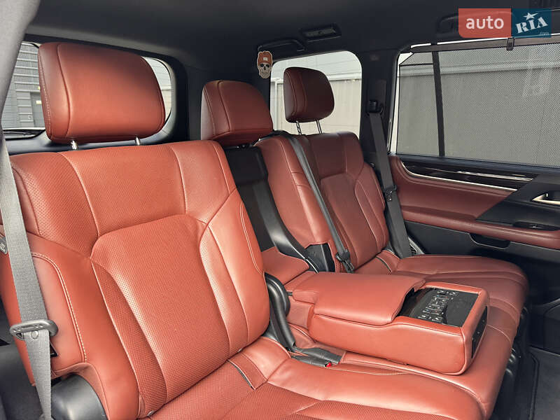 Внедорожник / Кроссовер Lexus LX 2016 в Киеве фото 59 Внедорожник / Кроссовер Lexus LX 2016 в Киеве