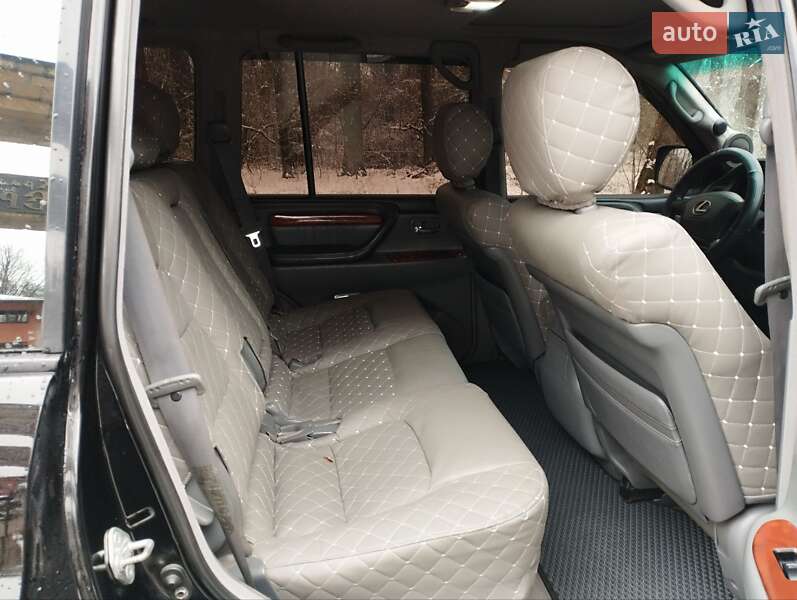 Позашляховик / Кросовер Lexus LX 2000 в Києві