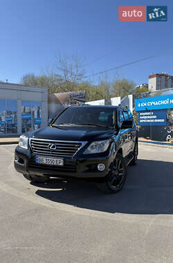 Внедорожник / Кроссовер Lexus LX 2008 в 